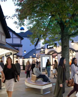 autism friendly evenings at Cheshire Oaks