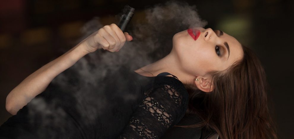 Save your skin with e-cigarettes