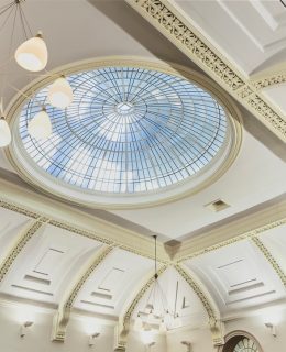 The Courthouse Hotel (ceiling view)