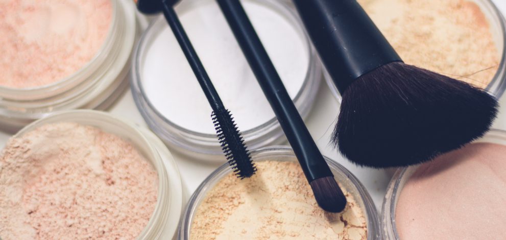 make-up accessories, get out of a make-up rut