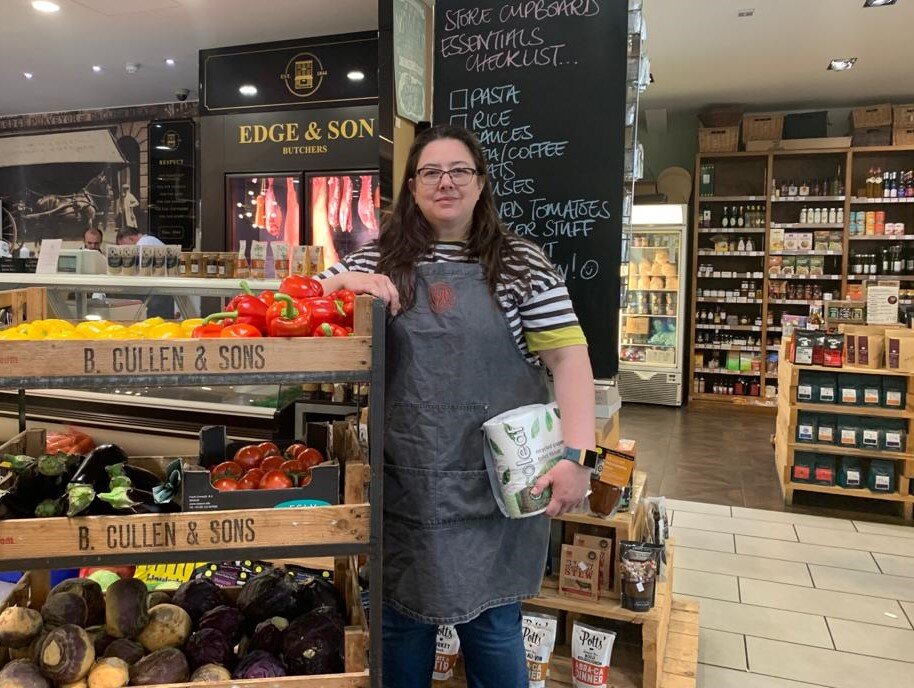 Candice Fonseca, food deliveries