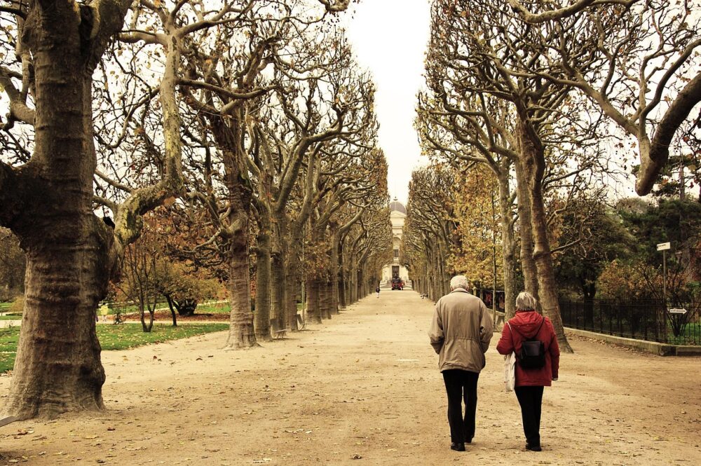 old couple in Paris